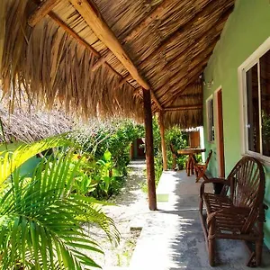 Hotel Cabañas Palmas
