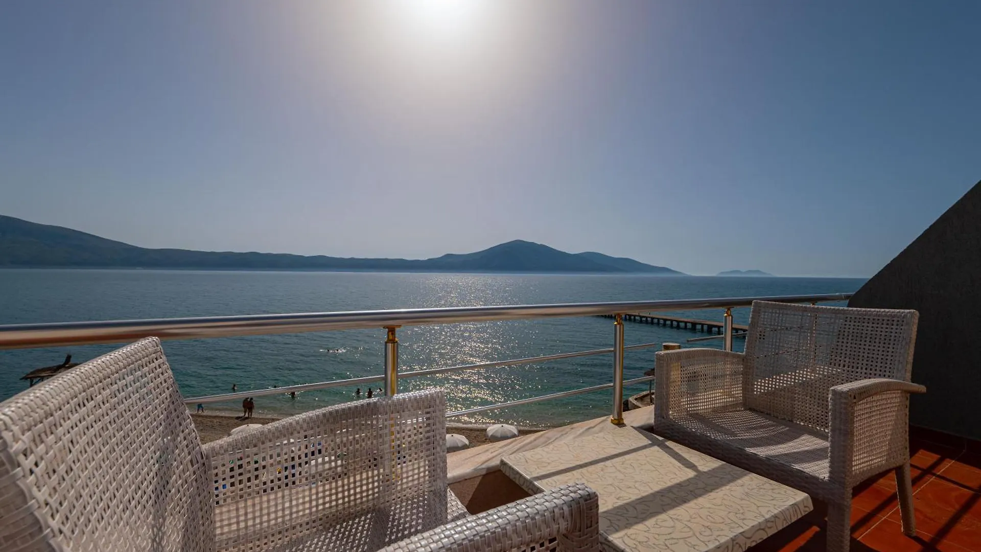 Grand Hotel Aita Vlore 4*, Radhime