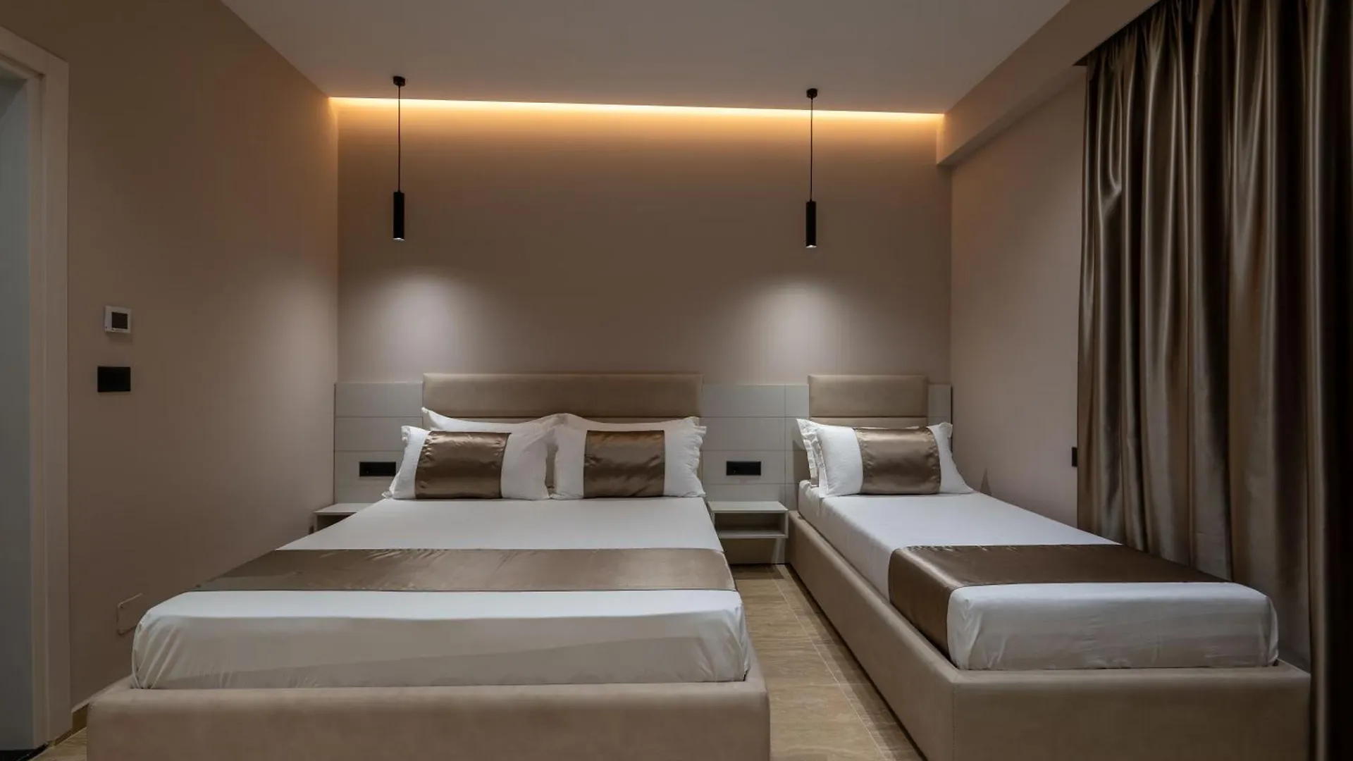 Grand Hotel Aita Vlore  Radhime